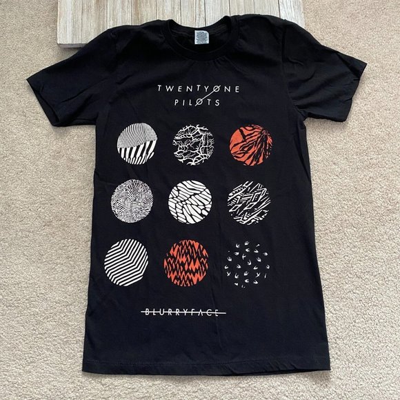 Twenty One Pilots S Blurryface Album Cover Graphic Tee T-Shirt Short Sleeve - Picture 1 of 12